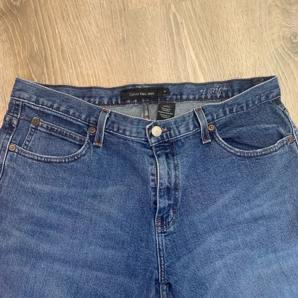 Vintage Calvin Klein jeans. Size 14 dark wash - Picture 2 of 7